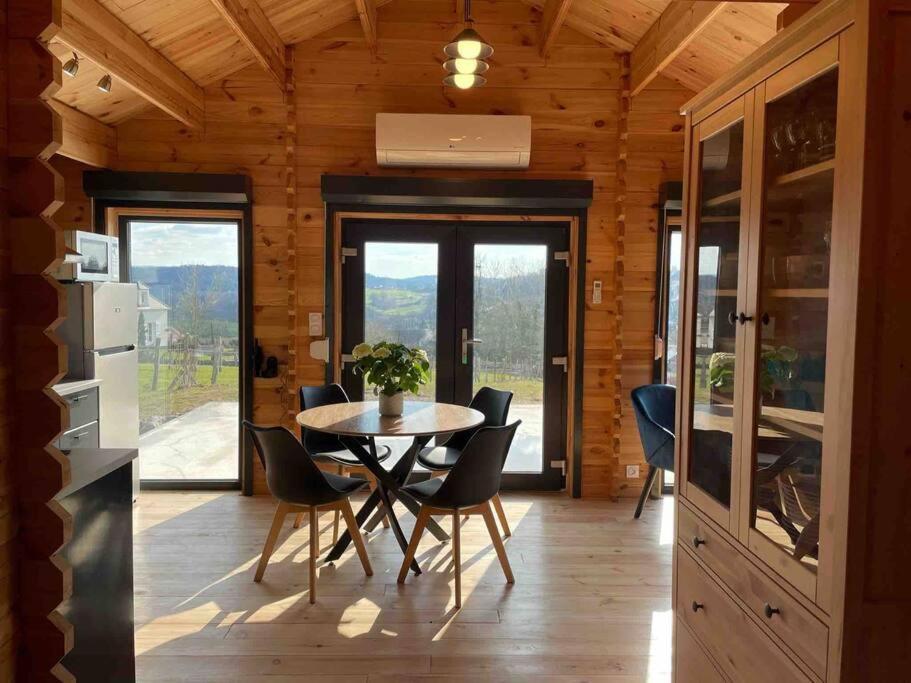 Le Chalet Du Crescent Saint-Germain-des-Champs المظهر الخارجي الصورة