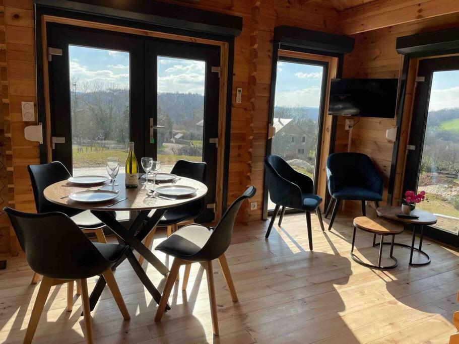 Le Chalet Du Crescent Saint-Germain-des-Champs المظهر الخارجي الصورة