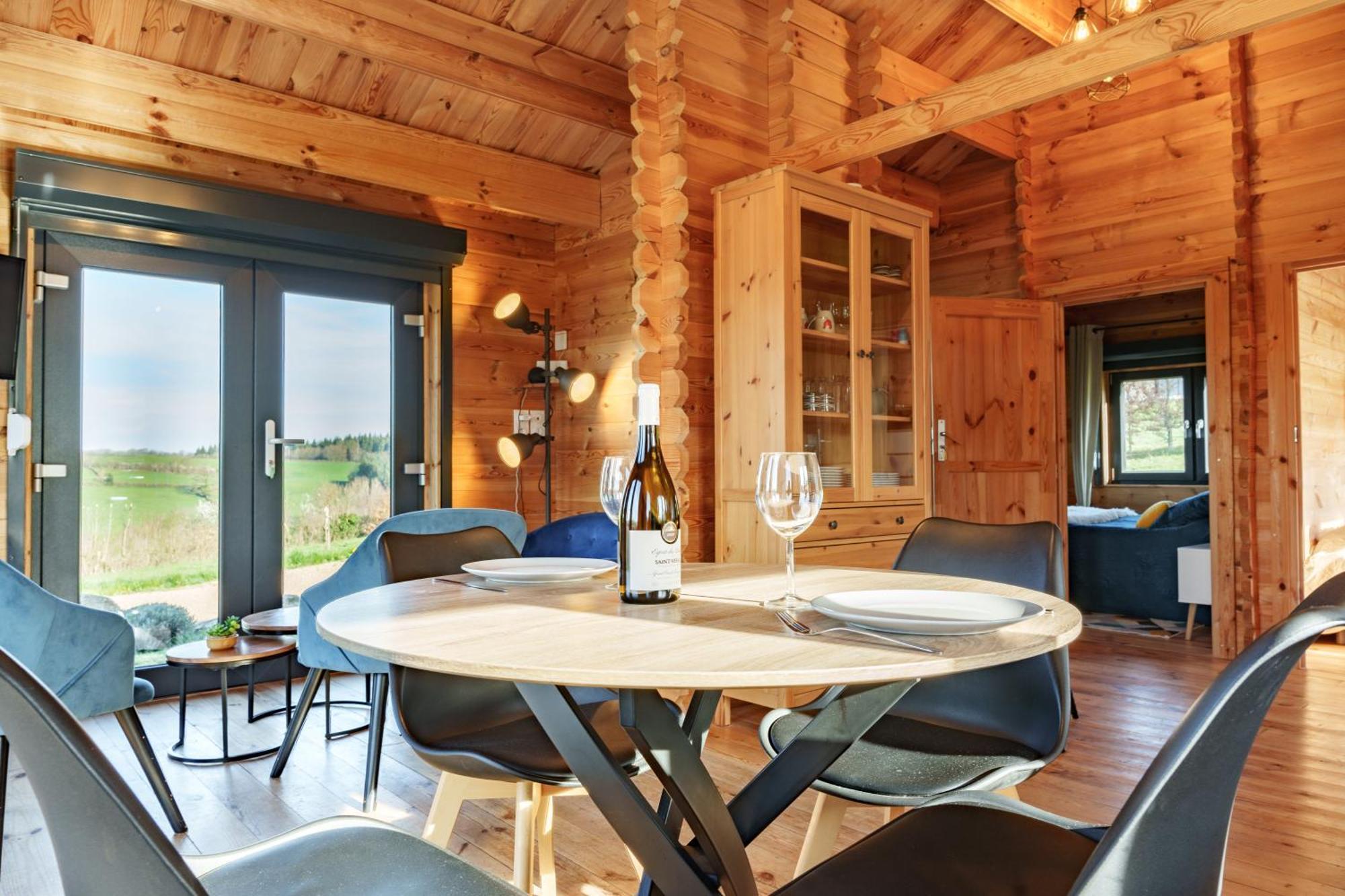 Le Chalet Du Crescent Saint-Germain-des-Champs المظهر الخارجي الصورة