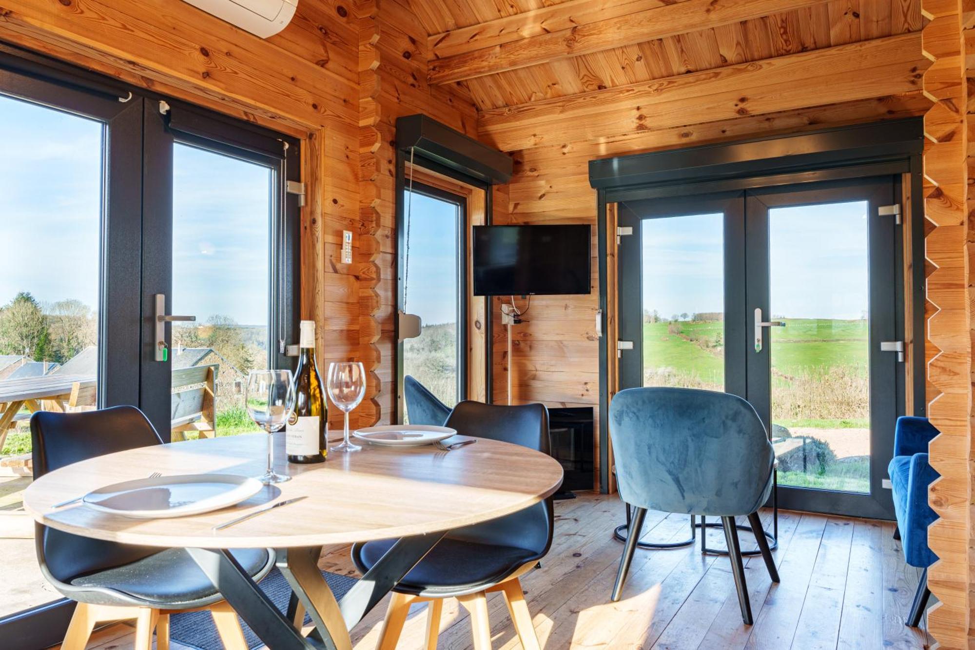 Le Chalet Du Crescent Saint-Germain-des-Champs المظهر الخارجي الصورة