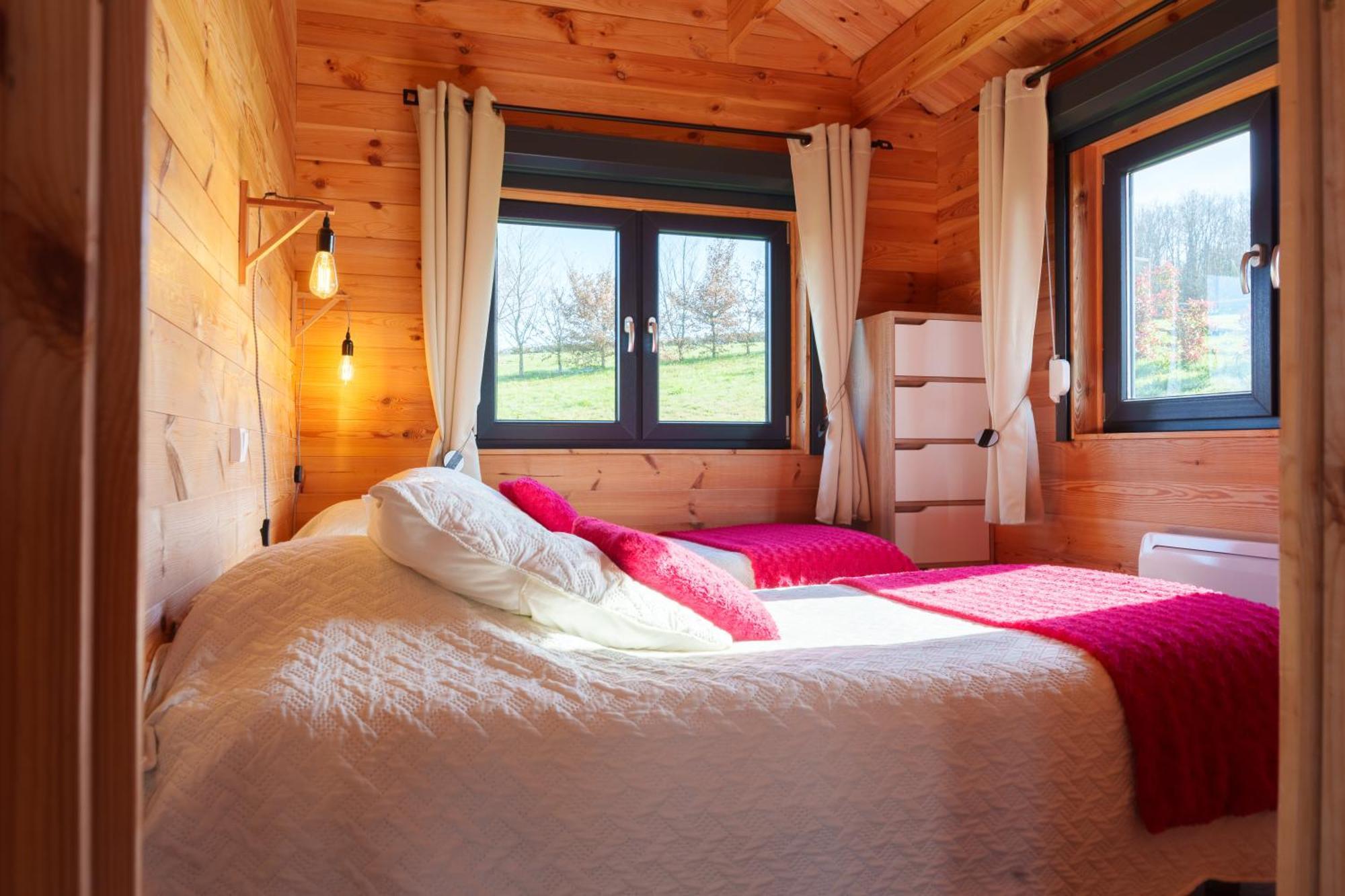 Le Chalet Du Crescent Saint-Germain-des-Champs المظهر الخارجي الصورة