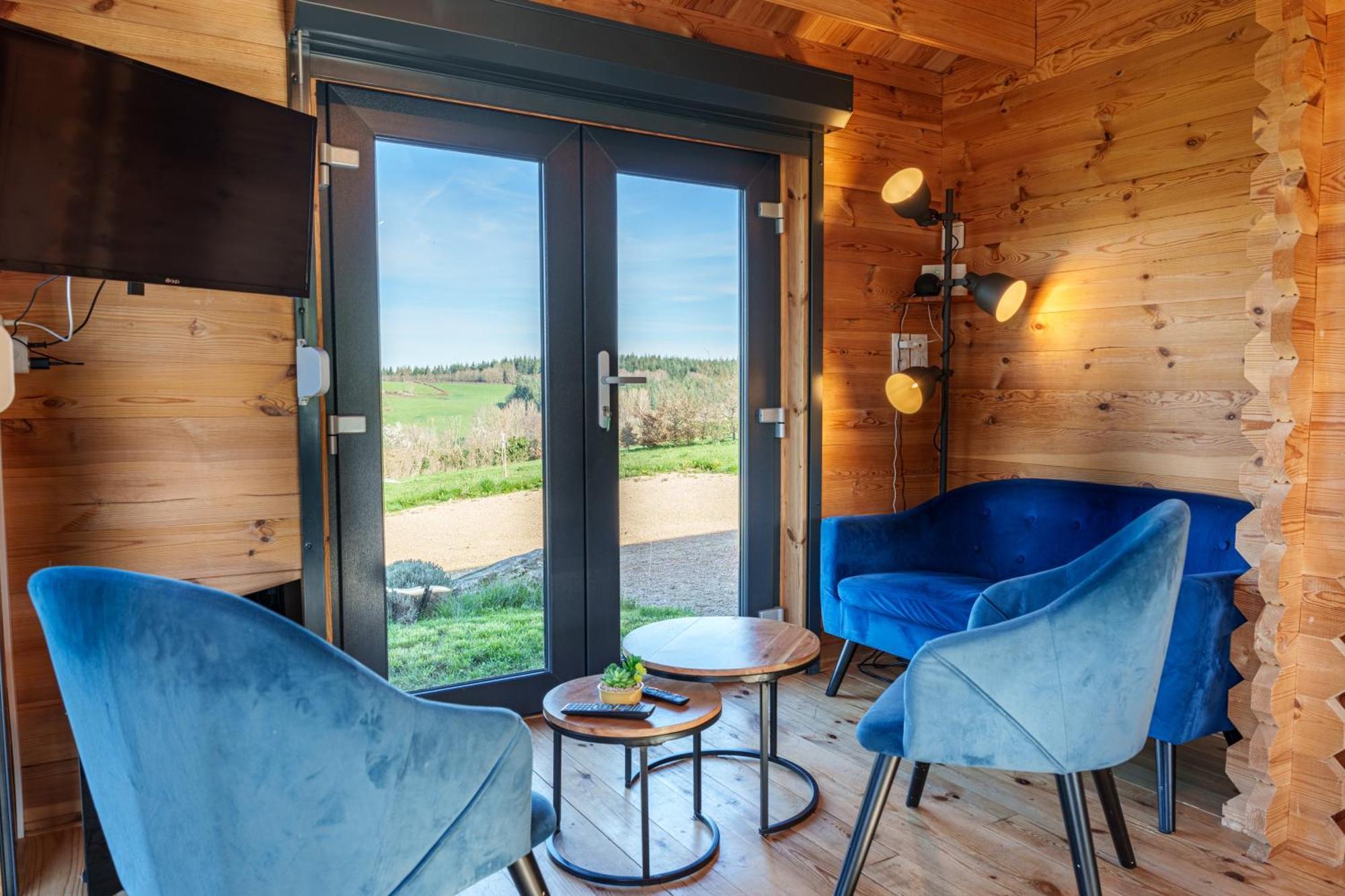 Le Chalet Du Crescent Saint-Germain-des-Champs المظهر الخارجي الصورة